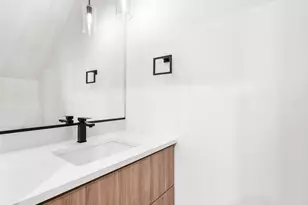 5211 SW Vacuna St, Portland, OR 97219 - Photo 7