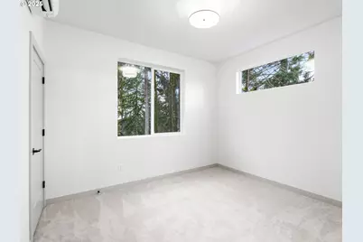 5211 SW Vacuna St, Portland, OR 97219 - Photo 11
