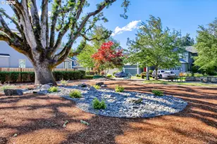 3667 SE Alexander St, Hillsboro, OR 97123 - Photo 31