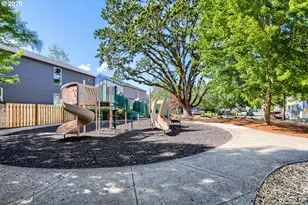 3667 SE Alexander St, Hillsboro, OR 97123 - Photo 29