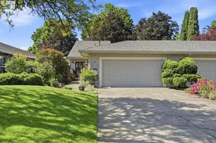 7670 SW Arbor Lake Ct, Wilsonville, OR 97070 - Photo 1