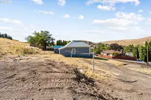 110 N Gilmore St, Heppner, OR 97836 - Photo 23
