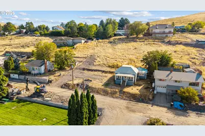 110 N Gilmore St, Heppner, OR 97836 - Photo 29