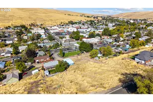 110 N Gilmore St, Heppner, OR 97836 - Photo 31