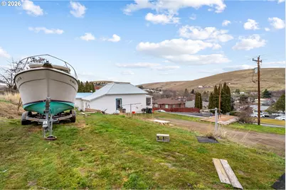 110 N Gilmore St, Heppner, OR 97836 - Photo 29