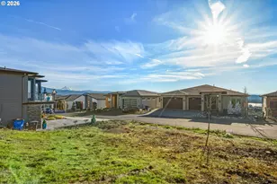 405 W W St, Washougal, WA 98671 - Photo 9