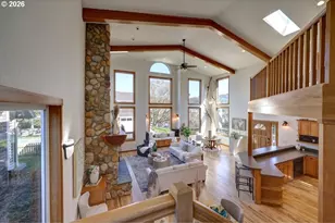 163 W 1st Ave, Cannon Beach, OR 97110 - Photo 23