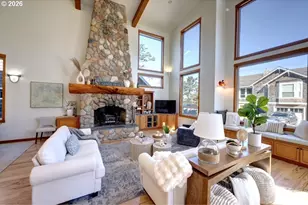 163 W 1st Ave, Cannon Beach, OR 97110 - Photo 3