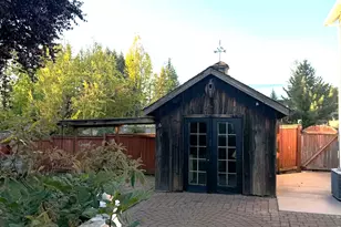 721 S Park St, Carlton, OR 97111 - Photo 5