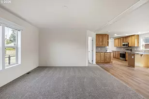 625 N 16th St, Cottage Grove, OR 97424 - Photo 7