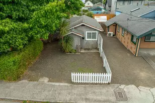 830 Oceanway St, Seaside, OR 97138 - Photo 21