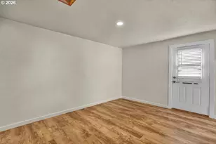 8044 SE Malden St, Portland, OR 97206 - Photo 25