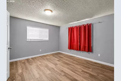 8044 SE Malden St, Portland, OR 97206 - Photo 9