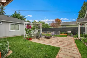 8044 SE Malden St, Portland, OR 97206 - Photo 31