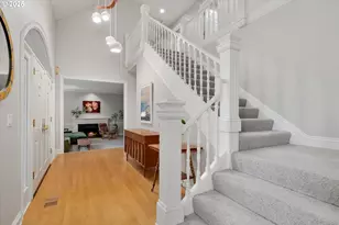 1300 Tyndall Ct, Lake Oswego, OR 97034 - Photo 33