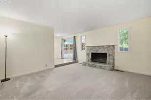 2245 Princeton Dr, Eugene, OR 97405 - Photo 5