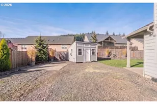 1473 Meadow Ave, Silverton, OR 97381 - Photo 41