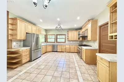 48000 E Larch Mountain Rd, Corbett, OR 97019 - Photo 9