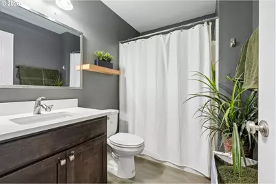 805 NW Victoria Ave, Gresham, OR 97030 - Photo 21