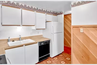 5450 Hacienda Ave, Lincoln City, OR 97367 - Photo 21