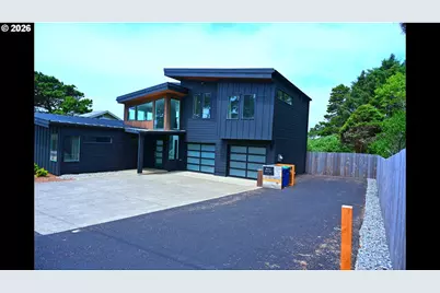 1735 NW 39th St, Lincoln City, OR 97367 - Photo 41
