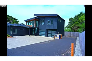 1735 NW 39th St, Lincoln City, OR 97367 - Photo 41