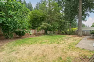 15116 SE Gladstone Dr, Portland, OR 97236 - Photo 39