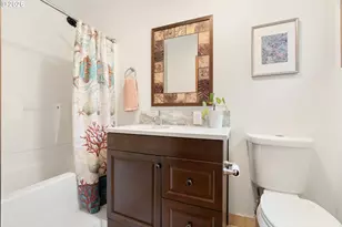15116 SE Gladstone Dr, Portland, OR 97236 - Photo 33