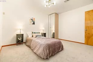 15116 SE Gladstone Dr, Portland, OR 97236 - Photo 27