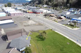 566 Greenwood Ave, Reedsport, OR 97467 - Photo 25