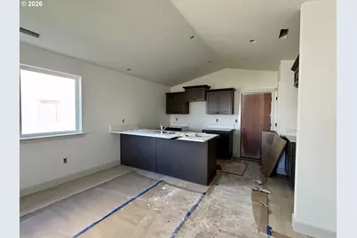 876 E Kinsley Ave, Hermiston, OR 97838 - Photo 5