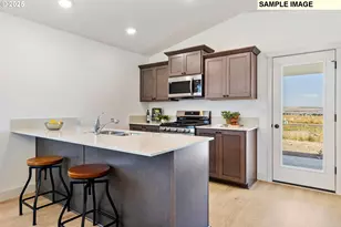 876 E Kinsley Ave, Hermiston, OR 97838 - Photo 17