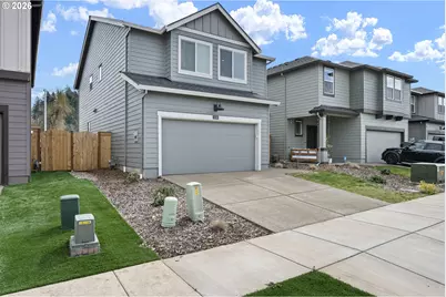 2259 30th Pl, Springfield, OR 97477 - Photo 3