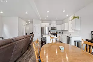 2259 30th Pl, Springfield, OR 97477 - Photo 21