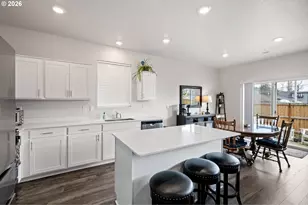 2259 30th Pl, Springfield, OR 97477 - Photo 17