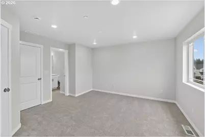 7546 NW Elise Ave, Portland, OR 97229 - Photo 9
