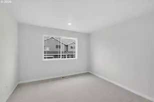 7546 NW Elise Ave, Portland, OR 97229 - Photo 11