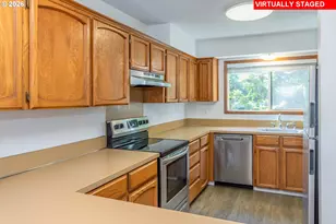 5005 SW Mitchell St, Portland, OR 97221 - Photo 3