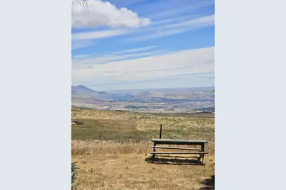 2080 Mountain View Dr, The Dalles, OR 97058 - Photo 11