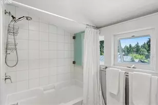810 Chadwick St, Silverton, OR 97381 - Photo 33