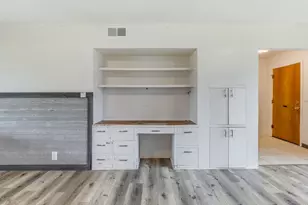 412 SE Grant St, Sheridan, OR 97378 - Photo 9