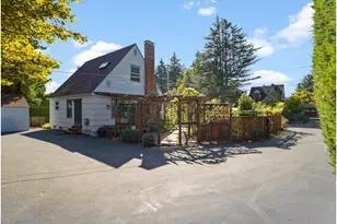 2138 SE 76th Ave, Portland, OR 97215 - Photo 9