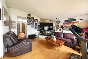 9612 SE Holgate Blvd, Portland, OR 97266 - Photo 3