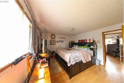 9612 SE Holgate Blvd, Portland, OR 97266 - Photo 13