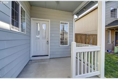 9715 NE 19th Pl, Vancouver, WA 98665 - Photo 3