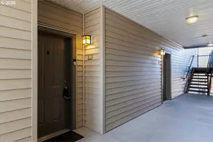 600 NW Lost Springs Terrace, Portland, OR 97229 - Photo 7
