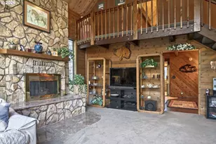 1823 Ridge Water Dr, Sutherlin, OR 97479 - Photo 9