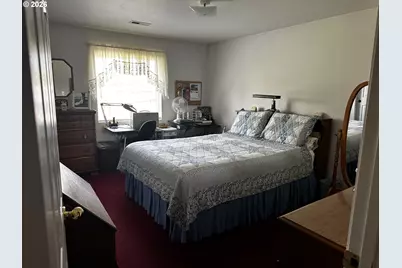 125 NE 15th Ave, Milton-Freewater, OR 97862 - Photo 5