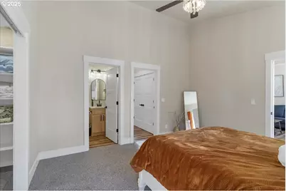 275 Monmouth St, Independence, OR 97351 - Photo 19