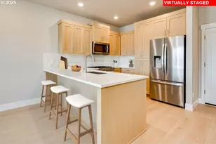 4232 SE Century Blvd, Hillsboro, OR 97123 - Photo 3